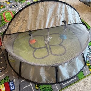 bblüv - Pop Up Baby Sun Shelter and Travel Tent with SPF 50 + Mosquito Net